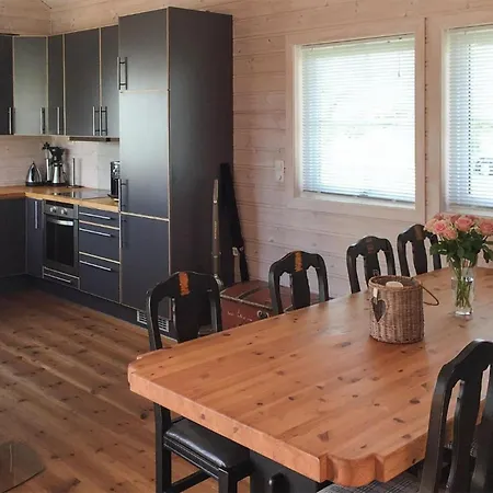 Awesome In With House Sea View